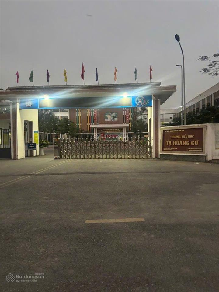 Bán mảnh đất trục kinh doanh thọ am  3 ô tô tránh  gần trường tạ hoàng cơ 58m2  9,4 tỷ