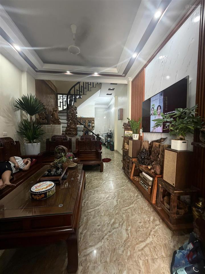 Bán nhà dân xây tại hạ thái, duyên thái, 4,8 tỷ, 48m2, tặng nội thất