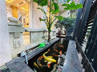 Chủ cần bán gấp  hạ chào 6 tỷ. bán biệt thự vip kđt sài đồng. 180m2, mt 12,5m, full đồ, thang máy