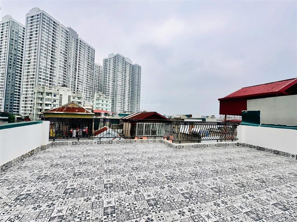 Nhà đẹp kđt sống hoàng  lĩnh nam. 73m2 x 6 tầng, mt 8.5m  gara ô tô  vỉa hè đỗ xe ngày đêm