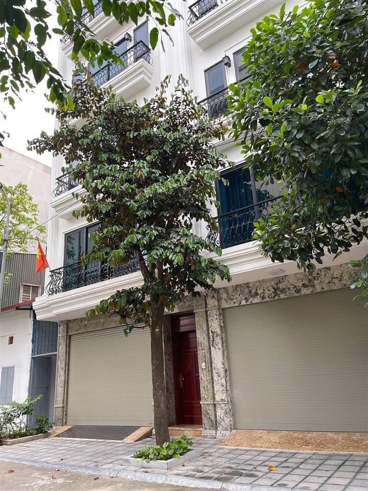 Phân lô phố lạc trung, ngõ to như phố, vỉa hè, ôtô tránh. 70m2 x 5tầng, nội thất nhập khẩu. 24,5 tỷ