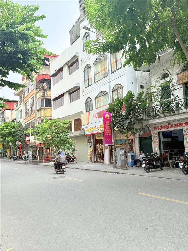 Chính chủ cho thuê nhà mặt phố nguyễn an ninh. 80m2 x 5 tầng, mt 8,5m. lô góc, kinh doanh sầm uất