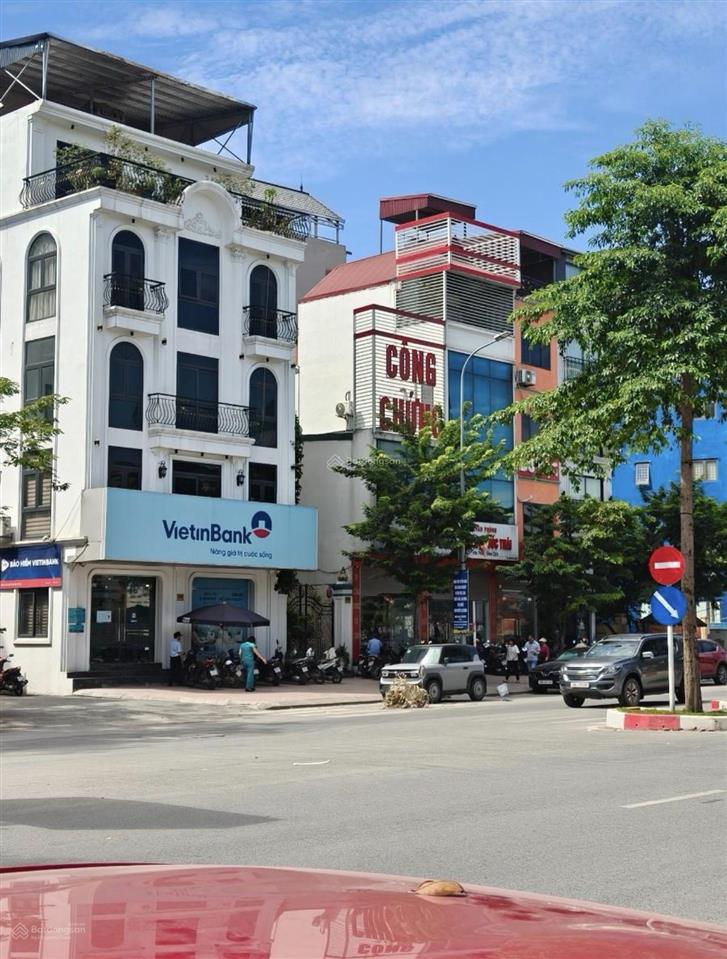 Mặt phố nguyễn bặc thanh trì lô góc đường 40m. dt 60m2 x 5 tầng. dòng tiền 25tr/tháng. 20 tỷ