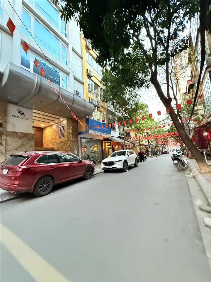 Lô góc 3 mặt thoáng  vỉa hè đá bóng  ô tô tránh, kinh doanh, mặt ngõ kim đồng. dt 70m2, mt 5,8m