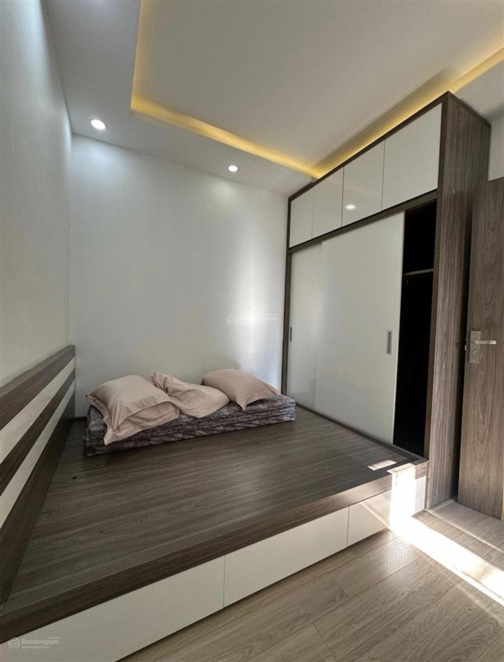 Tòa ccmn phố kim đồng. 90m 6 tầng thang máy 17 phòng khép kín dòng tiền 80tr/tháng. 20,5 tỷ