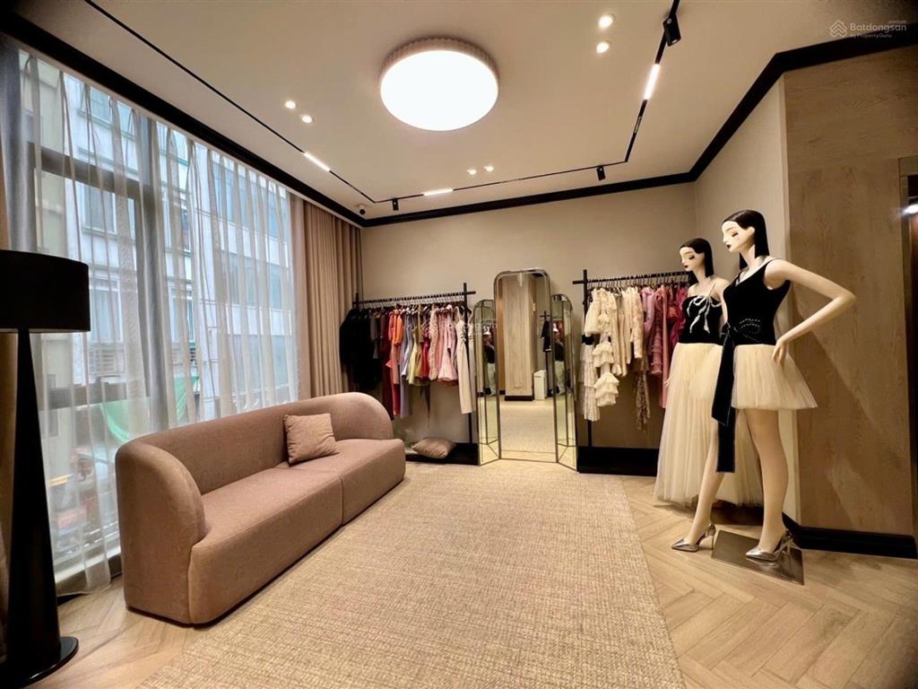 Bán nhà lô góc mặt phố hàng cháo 35m 6 tầng thang máy mt 4,8m kinh doanh đỉnh 25,5 tỷ