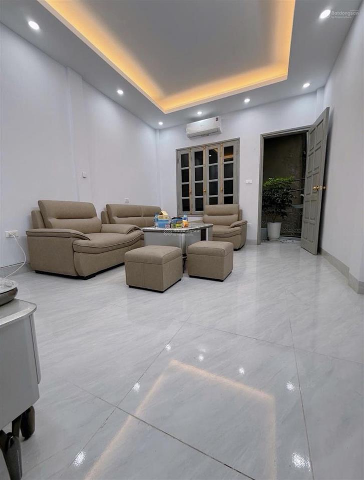 Bán nhà kim đồng 48m, 5 tầng thang máy, phân lô sát ô tô, gần hồ kim đồng, giá chào  15,2 tỷ