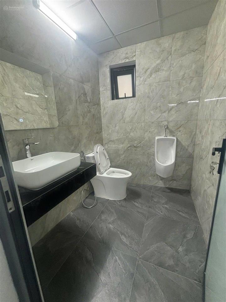 67,5 tỷ  sở hữu building mặt phố hồng tiến lô góc 150m, 8 tầng, mặt tiền 7,8m giá đầu tư