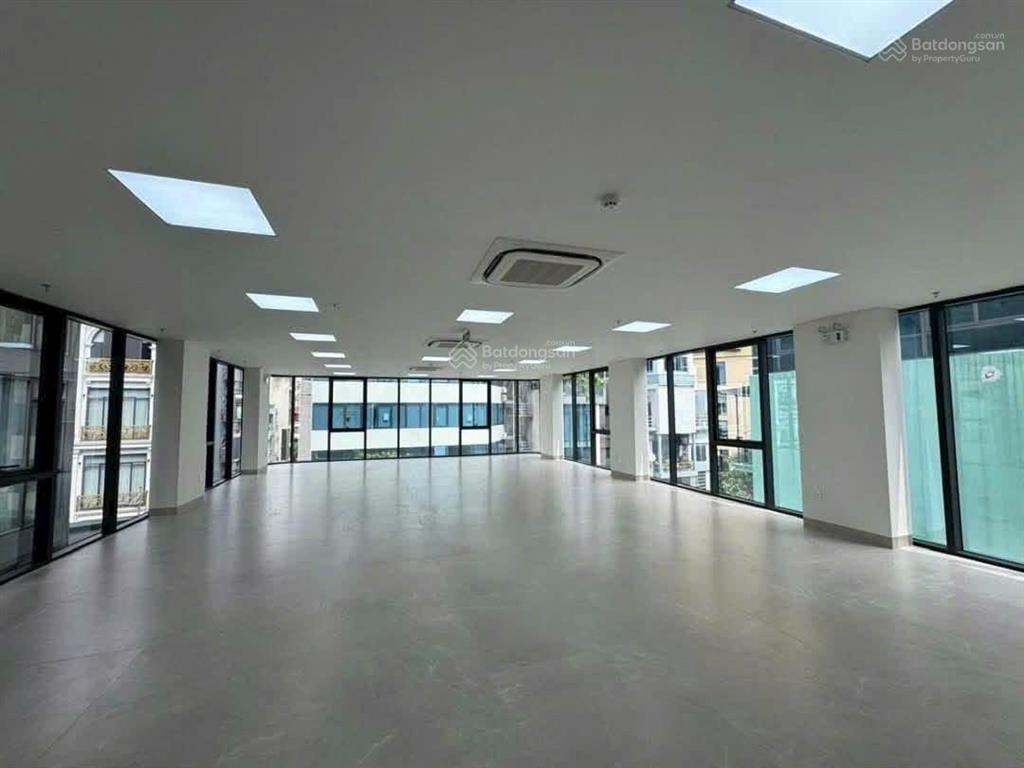 Lê trọng tấn tòa vp mặt phố 160m 9 tầng mt 9m 3 mặt thoáng tài sản lớn, vị trí đắc giá.