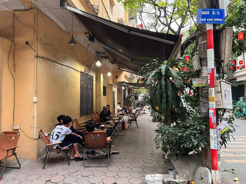 Bán nhà mặt phố quỳnh mai 40m 4 tầng, mt 6,2m đang kinh doanh café giá 11 tỷ