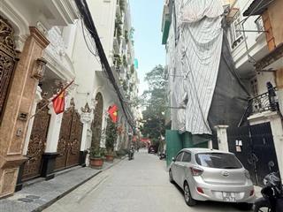 Bán nhà phân lô vip tân mai  ô tô tránh  8 tầng thang máy, gara ô tô, mặt tiền 5,8m. giá 16,9 tỷ