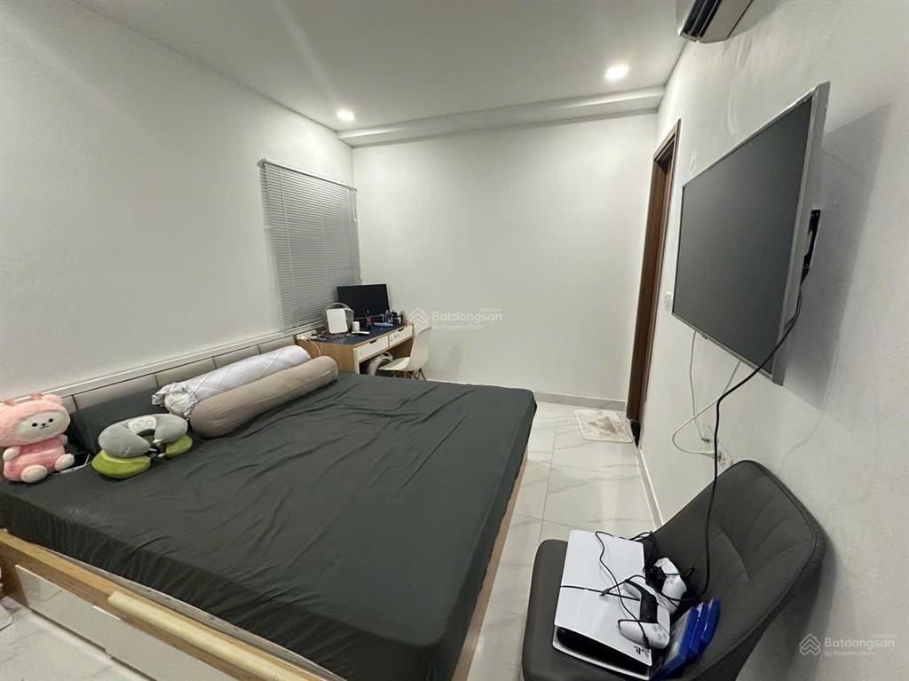 Bán gấp căn hộ 2pn, 2wc, eco green city, 5,7 tỷ, 68m2 tại đường nguyễn xiển, hn