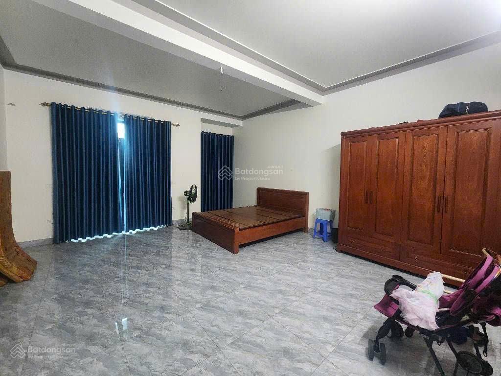 Bán nhà 2t kiểu biệt thự sân vườn  đường ô tô tránh  gần đường võ văn kiệt  khu công nghiệp btl