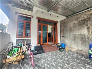 Bán nhà 2t kiểu biệt thự sân vườn  đường ô tô tránh  gần đường võ văn kiệt  khu công nghiệp btl