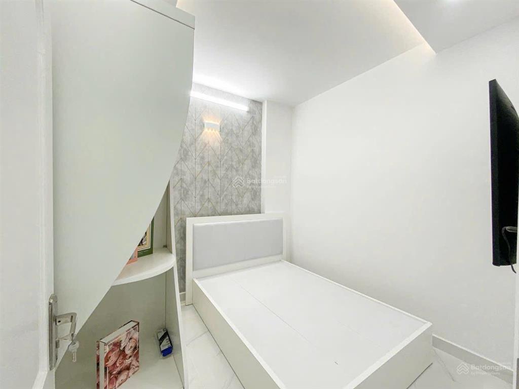 Nhà đường ông ích khiêm, quận 11  4,15x12m  2 tầng xây mới (3pn)  tặng full nội thất  7.4 tỷ