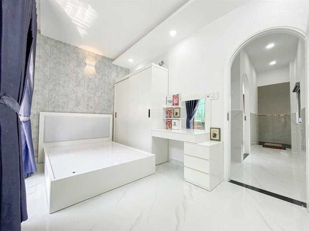 Nhà đường ông ích khiêm, quận 11  4,15x12m  2 tầng xây mới (3pn)  tặng full nội thất  7.4 tỷ