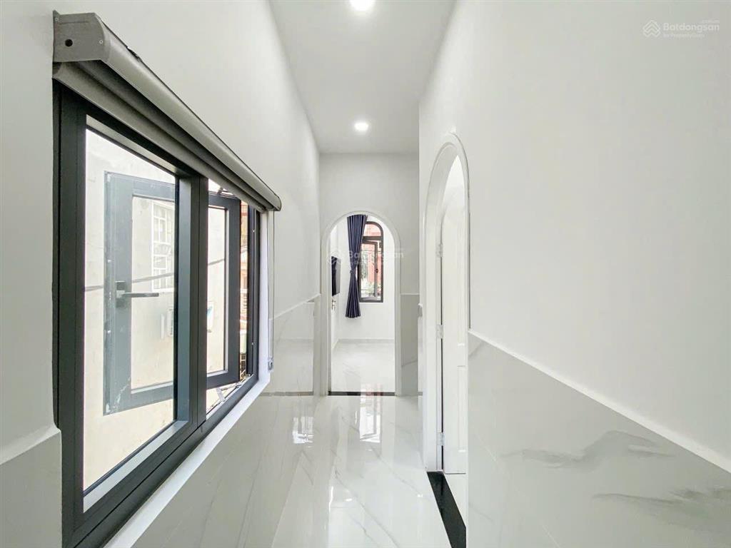 Nhà đường ông ích khiêm, quận 11  4,15x12m  2 tầng xây mới (3pn)  tặng full nội thất  7.4 tỷ