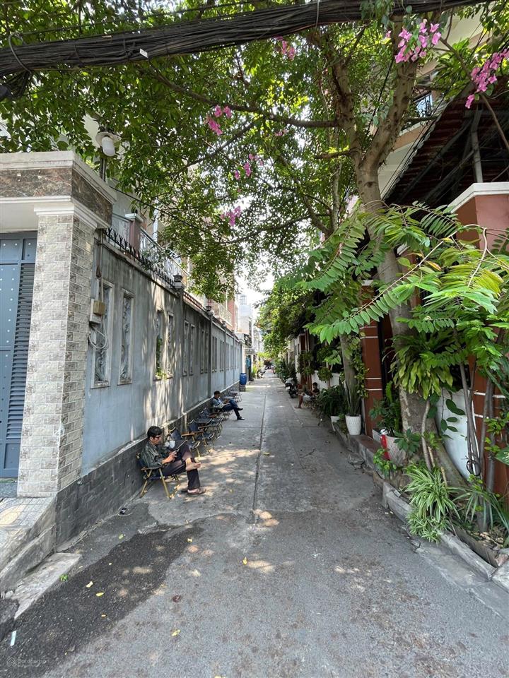 Lô đất ngang 7,7m khu gò xoài  65m2, xây mới được 5 tầng  hẻm 4m  gần chợ gò xoài  chỉ 4,55 tỷ