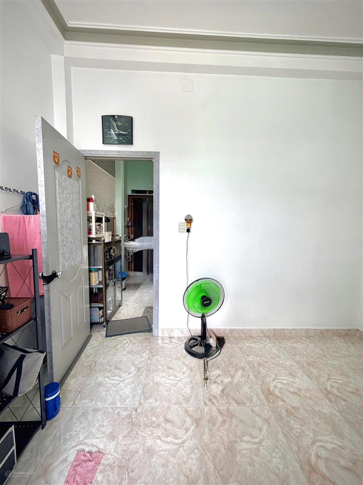 Nhà 4 tầng khu lê văn quới, quận bình tân  40m2 (4pn)  hẻm 4m  dưới 5 tỷ