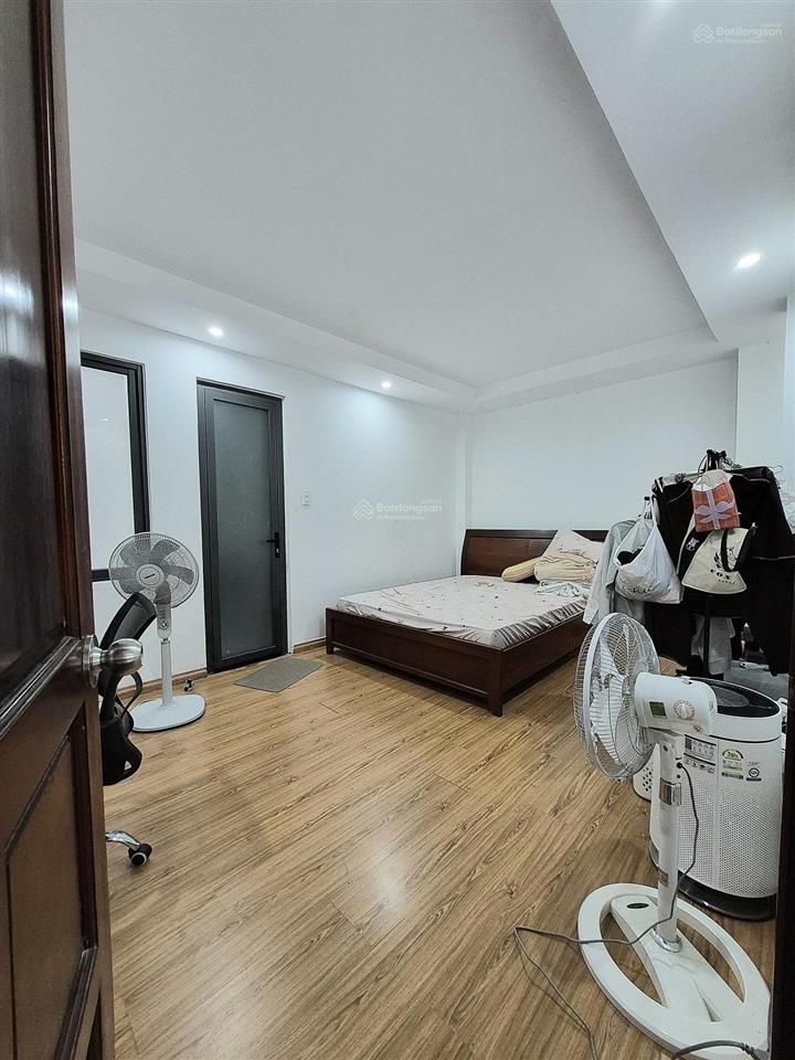 Tân phú  nguyễn cửu đàm  62m5  ngang 5m  5 tầng (5pn kín)  tiện làm chdv  hẻm 8m  chỉ 9,7 tỷ