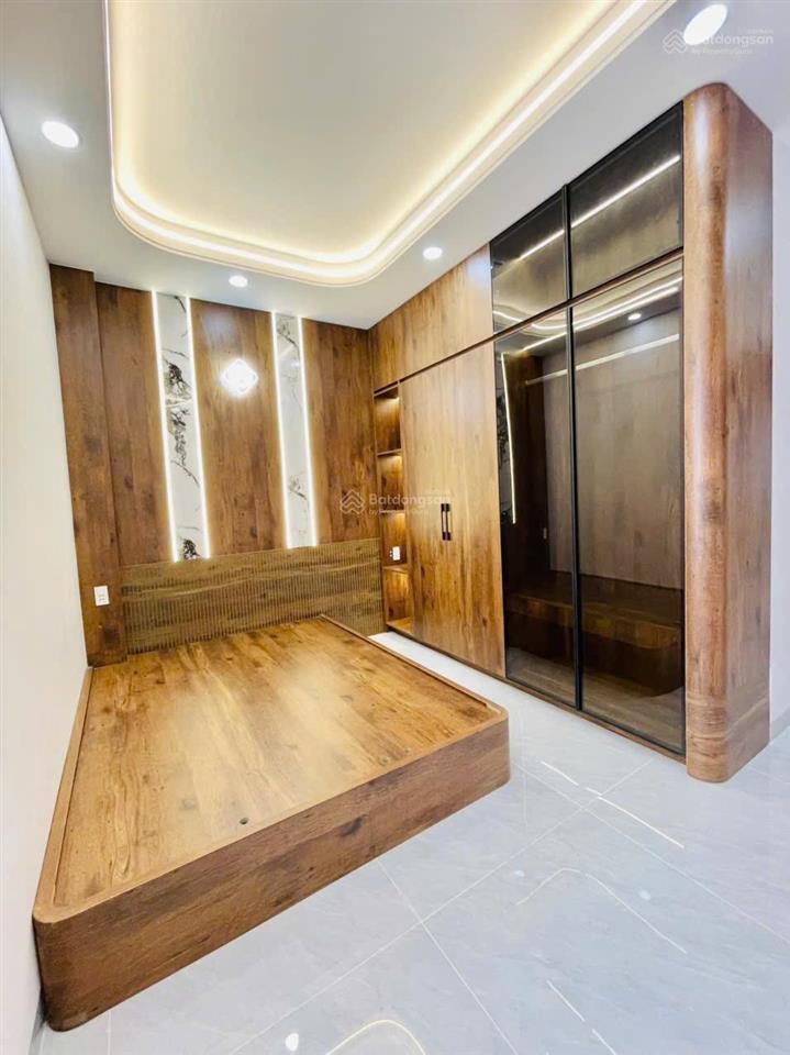 Nhà mới 5 tầng (4,3x19m)  ngay tên lửa, quận bình tân  hẻm 4m, sát aeon  có thang máy