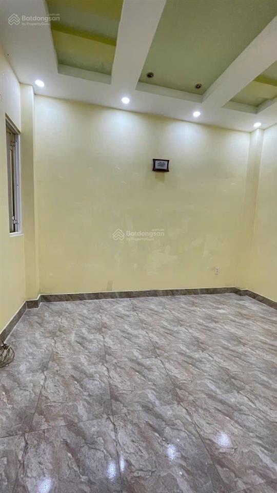 Chủ hạ hơn 2 tỷ  bán nhà mtkd quách đình bảo, tân phú  5 tầng, 60m2 nở hậu  vị trí kinh doanh