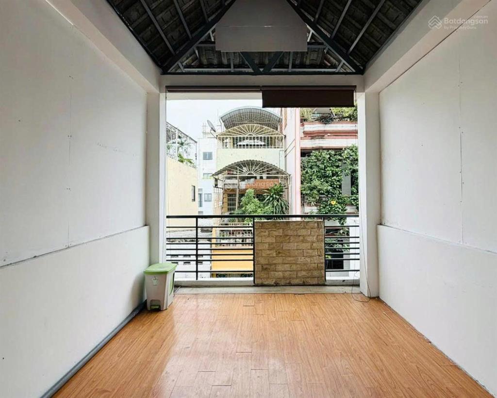 Hẻm thông, xe hơi đến nhà  nguyễn đình chiểu quận 3  37m2, 5 tầng, 7pn.