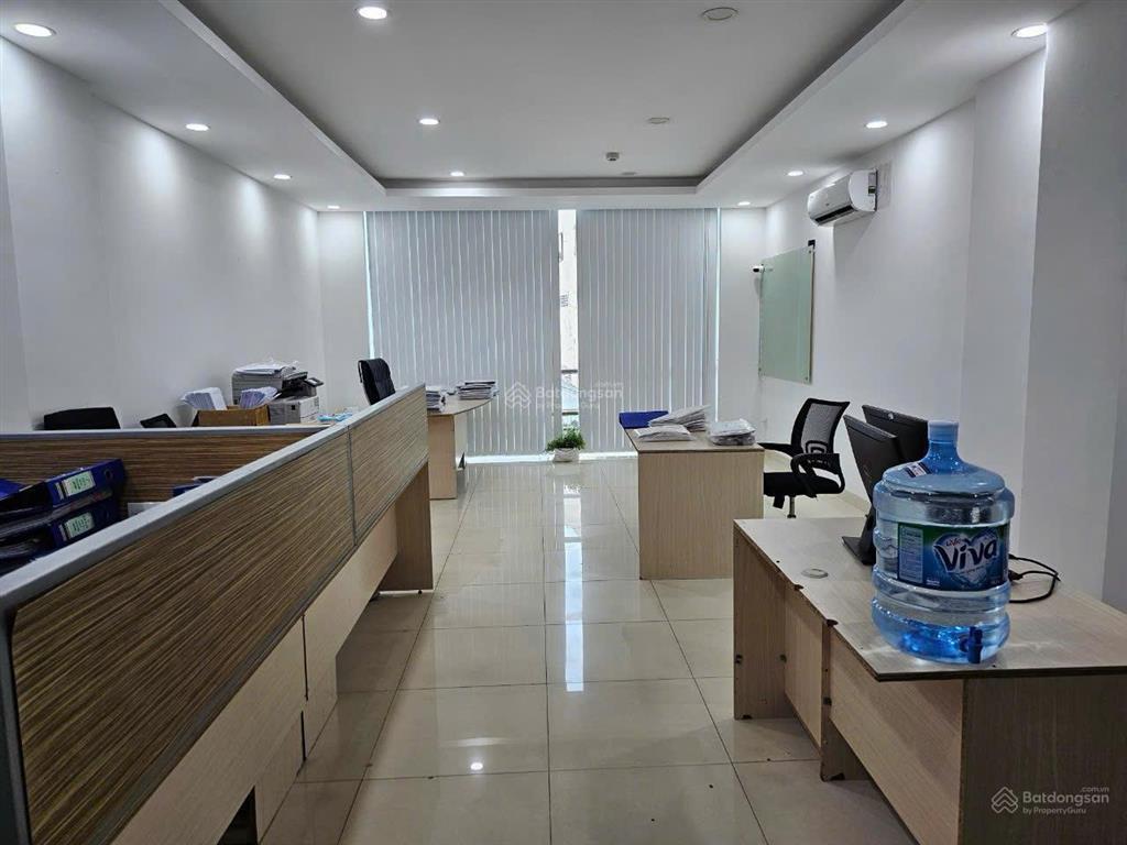 Giảm 10 tỷ! bán tòa nhà quận 10 hầm + 7 tầng, thang máy, pccc. ngang 5m x 14m, sổ vuông vức