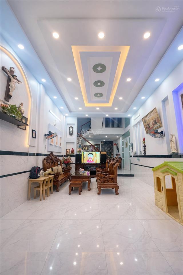 Gần aeon t.phú  bhh  bình tân, (100m2) 5x 20m  3 tầng  nhà mới, sổ vuông, nhỉnh 7 tỷ