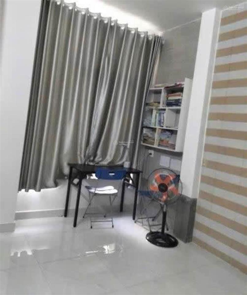 Nhà ở ngay gò dầu  55m2  hxh, còn mới dọn vào ngay, 2 tầng, giá chỉ nhỉnh 5 tỷ