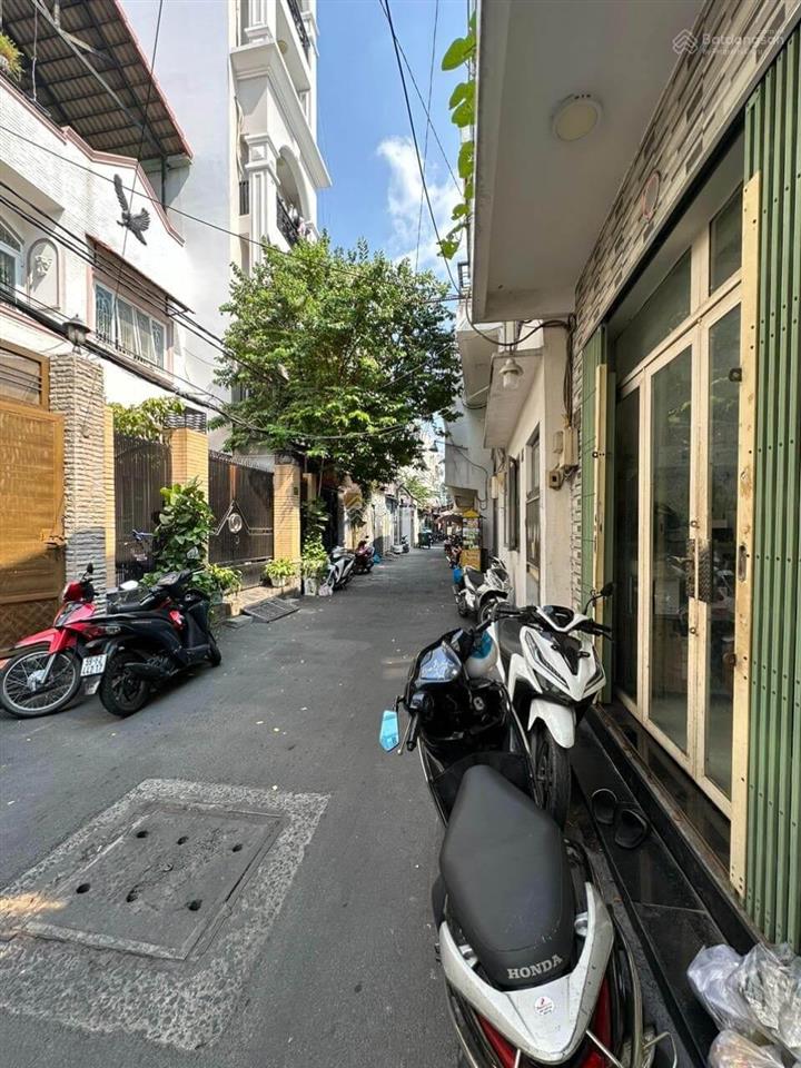 Bán nhà hẻm xe hơi đường 3/2  106m2  19 tỷ