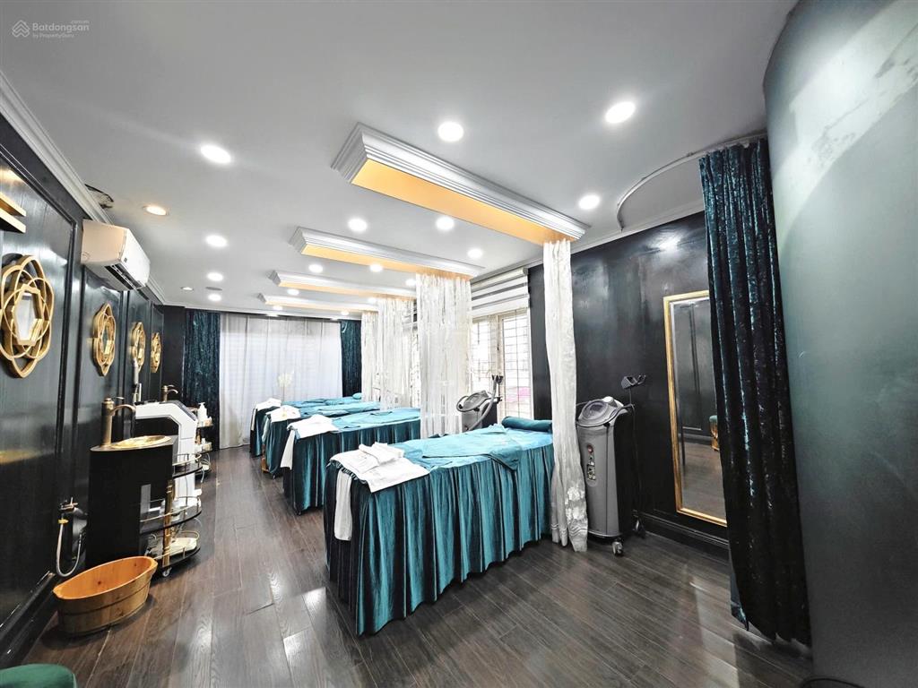 Cho thuê nhà 6,5 tầng, mt 4m, 40m2/ tầng, giá 35 triệu, tuyến lê đại hành, phố huế, phù hợp spa,cty