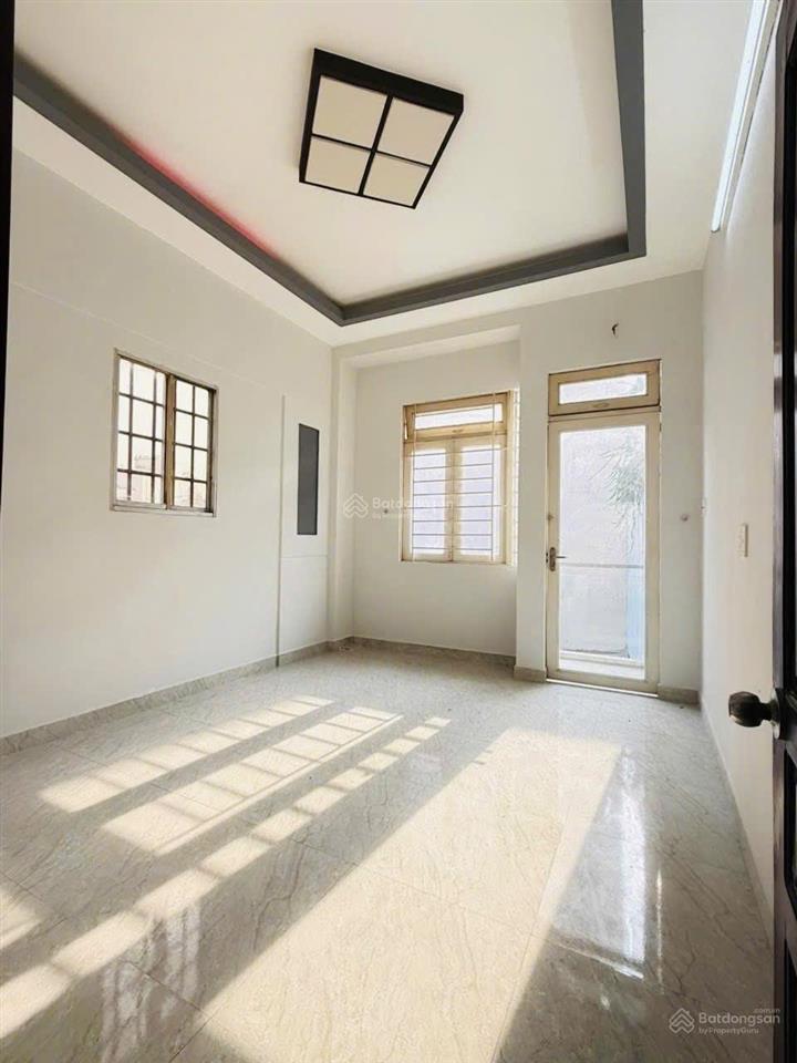 (new) không căn so sánh  huỳnh văn nghệ 4 tầng (3,5 x 11m) 5 phòng ngủ  hẻm xe hơi thông