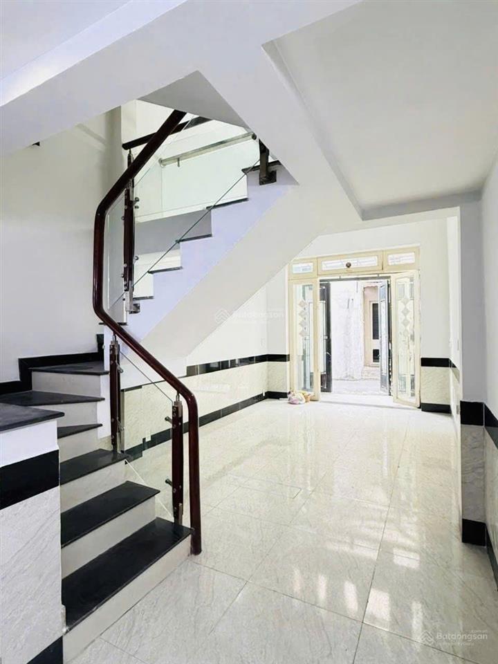 (new) không căn so sánh  huỳnh văn nghệ 4 tầng (3,5 x 11m) 5 phòng ngủ  hẻm xe hơi thông