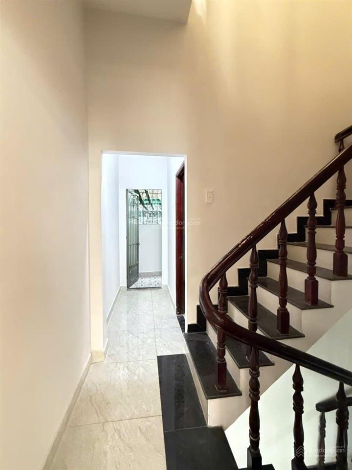 (new) không căn so sánh  huỳnh văn nghệ 4 tầng (3,5 x 11m) 5 phòng ngủ  hẻm xe hơi thông