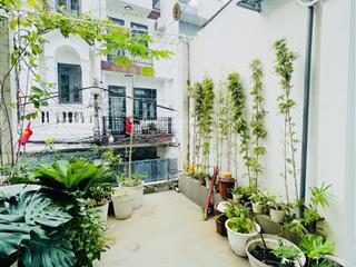 (hẻm xe hơi) nhà đẹp ngay cmt8, cv lê thị riêng (gần 60m2) ngang 3m4, 3 phòng, sân thượng chill