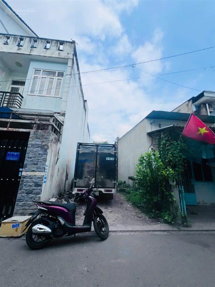 Bán khuôn đất đẹp ( 88m2 )  hai mặt hẻm xe hơi  cạnh trường qs quân khu 7 q.12  5.x tỷ