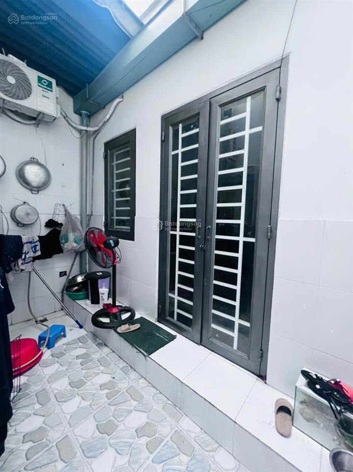 Nhỉnh 65 triệu/m2  bán đất tặng nhà 3 tầng  112m2 ngang 4m2  mặt tiền vip trần thị hè q.12
