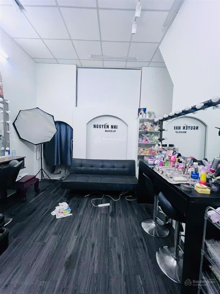 Nhỉnh 65 triệu/m2  bán đất tặng nhà 3 tầng  112m2 ngang 4m2  mặt tiền vip trần thị hè q.12