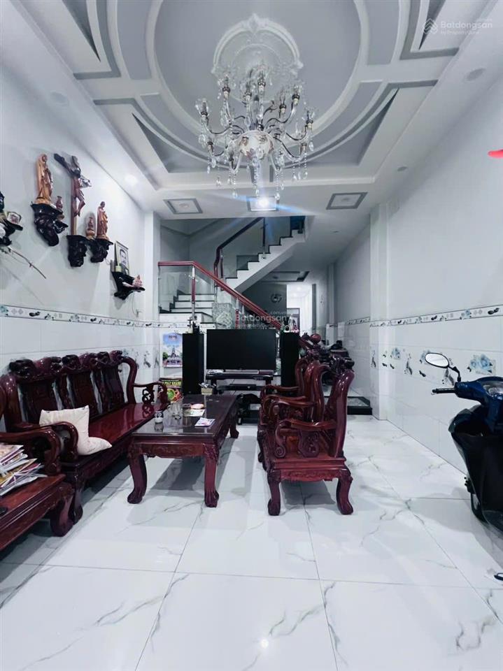 Nhỉnh 65 triệu/m2  bán đất tặng nhà 3 tầng  112m2 ngang 4m2  mặt tiền vip trần thị hè q.12