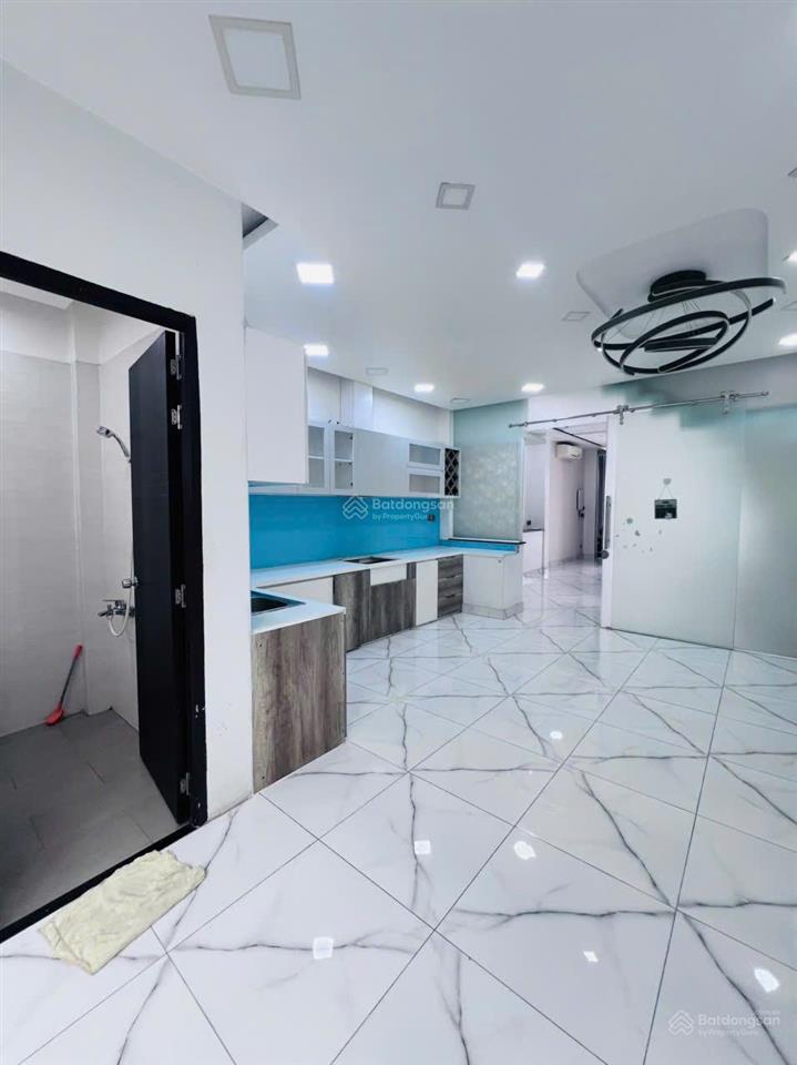 (hiếm nhà bán) mặt tiền đường bình gĩa khu vip phường 13 kế etown 2 (66m2) ngang 4.5m, 3 phòng lớn.