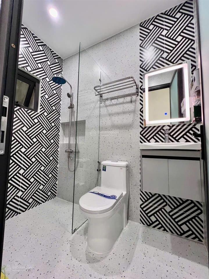 (hẻm xe hơi) nhà đẹp 5 tầng  phạm văn hai (40m2) ngang 3.6m, 4 phòng full nội thất, giáp phú nhuận