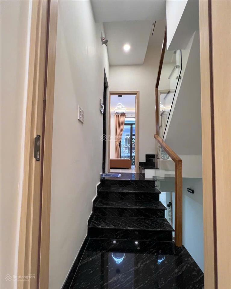 (hẻm xe hơi) nhà đẹp 5 tầng  phạm văn hai (40m2) ngang 3.6m, 4 phòng full nội thất, giáp phú nhuận