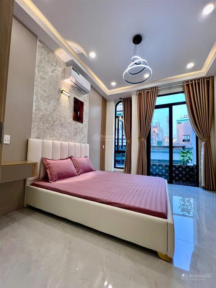 (hẻm xe hơi) nhà đẹp 5 tầng  phạm văn hai (40m2) ngang 3.6m, 4 phòng full nội thất, giáp phú nhuận