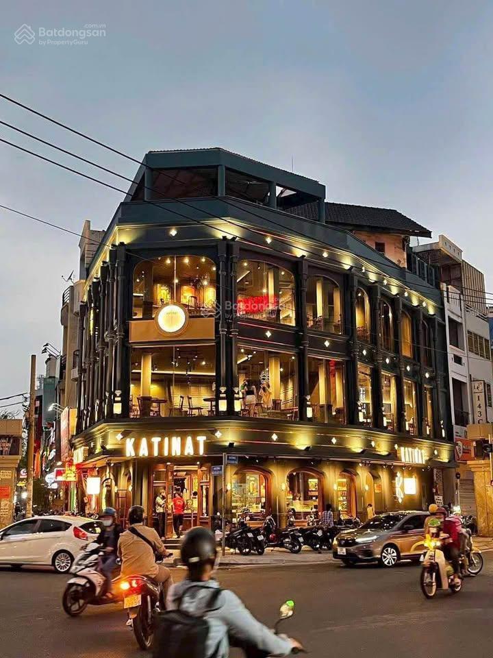 Mặt tiền 30m, 280m x 3 tầng nguyễn khánh toàn, cầu giấy | hiếm có khó tìm! kinh doanh mọi mô hình