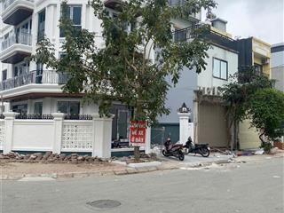 Hiếm bán nhà biệt thự 4 tầng, lô góc 2 mặt thoáng, kinh doanh, khu 31ha gia lâm!