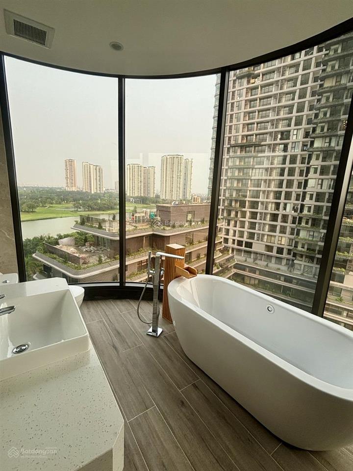 Cho thuê căn hộ 3pn, 2wc tại the landmark ecopark, 15tr bao phí dịch vụ có slot oto