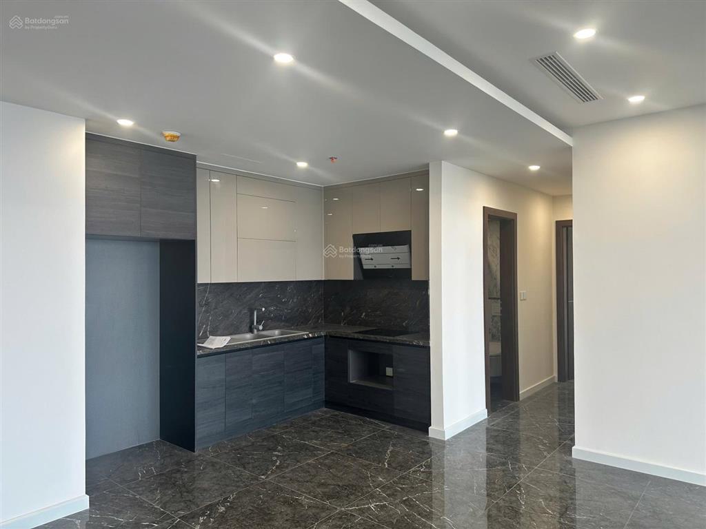 Bán căn 1pn tầng 28 view pháo hoa vin 2 dt 52m2 thông thuỷ
