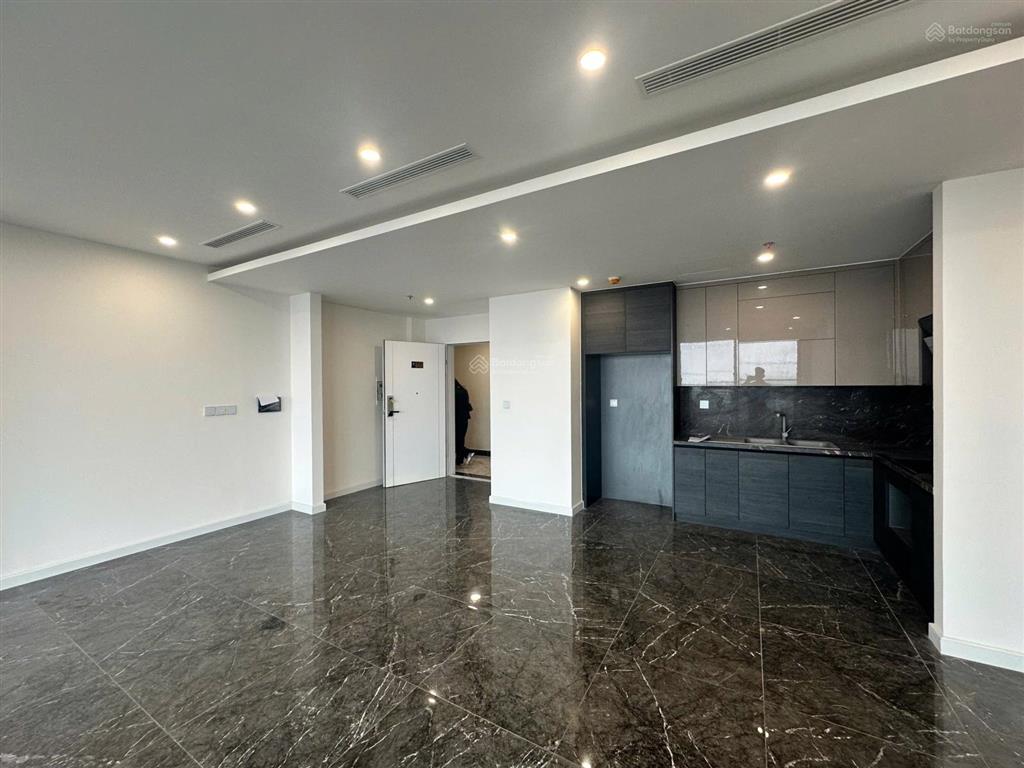 Bán căn 1pn tầng 28 view pháo hoa vin 2 dt 52m2 thông thuỷ