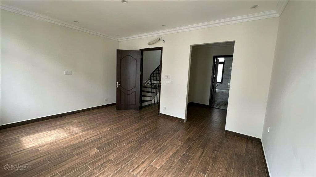 Cho thuê bt 5pn + 5wc tại vinhomes ocean park 2, 12 triệu bao phí dịch vụ, 68m², view đẹp hot!
